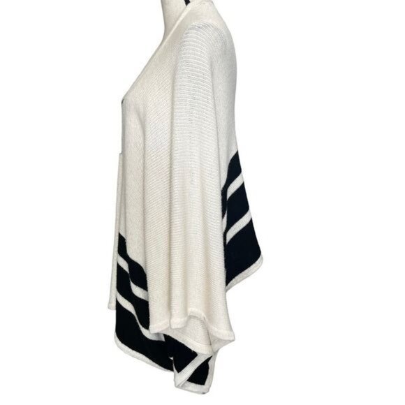 Brochu Walker Womens Black & White Open Front Poncho Style Sweater OS Alpaca Ble - Picture 3 of 6